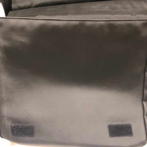 Laptop Messenger Tote Bag 💻⌨️ - Picture 4 of 7